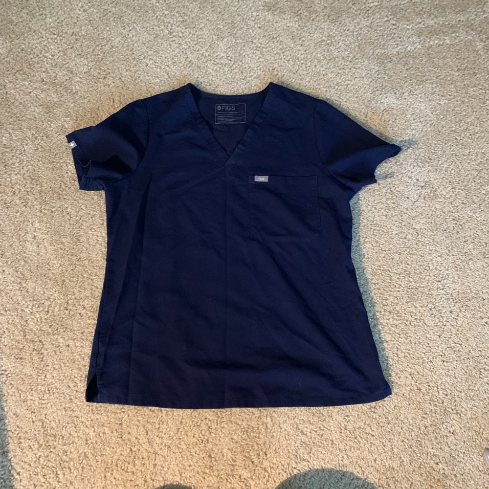 Figs Women’s Navy Catarina One Pocket Scrub Top